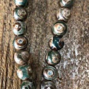 DZI Bead Bracelet w/ Namaste Charm